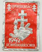 Europe. Ungarn: Erinnerungsplakette der Levente-Jugend - Weihnachten 1942. Europe. Ungarn: Erinnerungsplakette der Levente-Jugend - Weihnachten 1942.