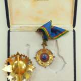 Thailand: Der sehr vornehme Orden der Krone von Thailand, 4. Modell (seit 1941), 2. Klasse Satz, im Etui. - фото 2