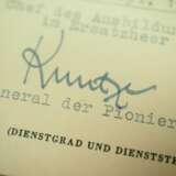 Urkundenpaar des Oberst und Kommandeur der Luftschutzschule Potsdam. - Foto 2