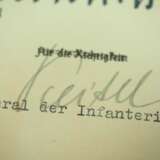 Urkundenpaar des Oberst und Kommandeur der Luftschutzschule Potsdam. - Foto 3