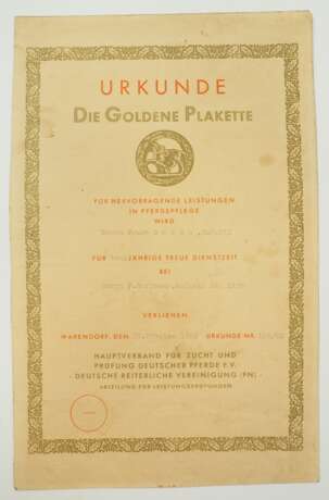 Hauptverband für Zucht und Prüfung Deutscher Pferde e.V.: Goldene Plakette Urkunde für langjährige Treue Dienste. - photo 1