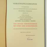 BRD: Bundesverdienstorden Urkunde Großes Verdienstkreuz mit Stern und Schulterband für den Chef des Protokolls im spanischen Außenministerium und Botschafter A.V.y.B. - photo 1