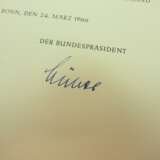 BRD: Bundesverdienstorden Urkunde Großes Verdienstkreuz mit Stern und Schulterband für den Chef des Protokolls im spanischen Außenministerium und Botschafter A.V.y.B. - photo 2