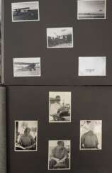 Luftwaffe: 2 Fotoalben des Leutnant und Führers des Nachtjagdkommandos im Jagdgeschwader 132 „Richthofen“ - Legion Condor - Träger des Spanienkreuz in Gold mit Schwertern und Brillanten.