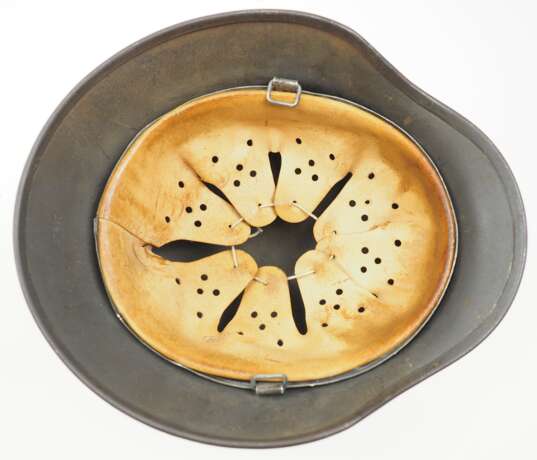 Luftwaffe: Stahlhelm M40. - photo 5 Luftwaffe: Stahlhelm M40. - photo 5