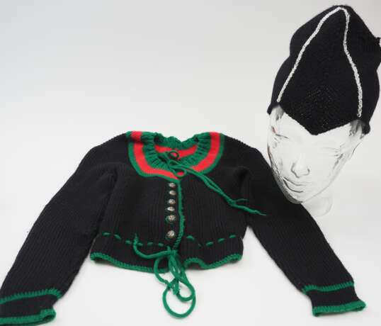 BDM: Berchtesgadener Trachtenjacke und Teufelsmütze. - Foto 1
