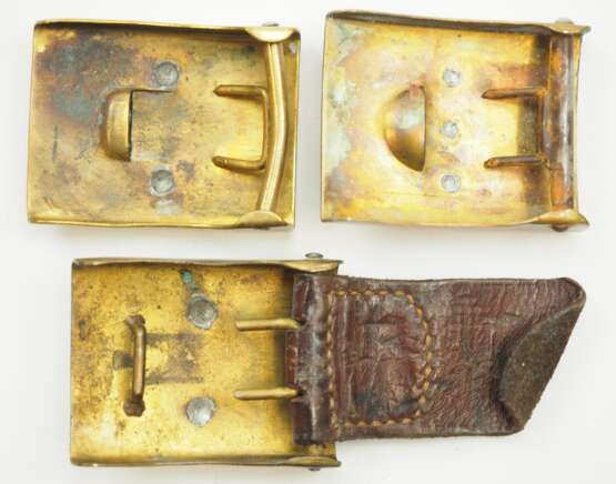 Deutsches Reich: Lot Koppelschlösser - 3 Exemplare. - фото 2