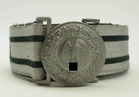 Wehrmacht: Feldbinde mit Schloss, für Offiziere. - photo 1 Wehrmacht: Feldbinde mit Schloss, für Offiziere. - photo 1