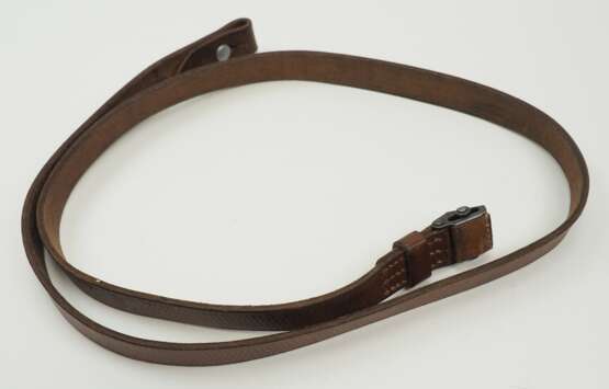 Wehrmacht: Trageriemen für MP 38 u. 40. - фото 1 Wehrmacht: Trageriemen für MP 38 u. 40. - фото 1