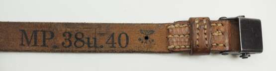 Wehrmacht: Trageriemen für MP 38 u. 40. - фото 2 Wehrmacht: Trageriemen für MP 38 u. 40. - фото 2
