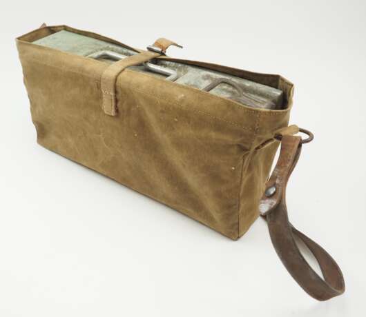 Luftwaffe: Fallschirmjäger Tragetasche für Gurtkasten. - Foto 3 Luftwaffe: Fallschirmjäger Tragetasche für Gurtkasten. - Foto 3