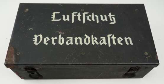 3. Reich: Luftschutz Verbandkasten. - Foto 2 3. Reich: Luftschutz Verbandkasten. - Foto 2