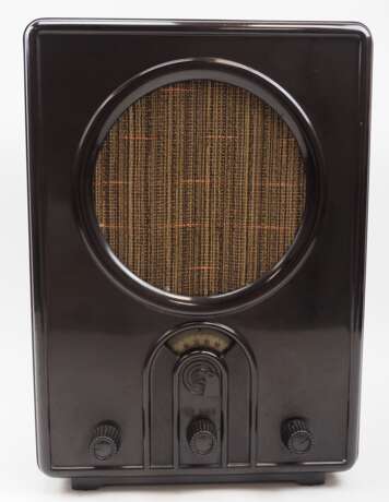 Volksempfänger VE 301w. - Foto 1 Volksempfänger VE 301w. - Foto 1