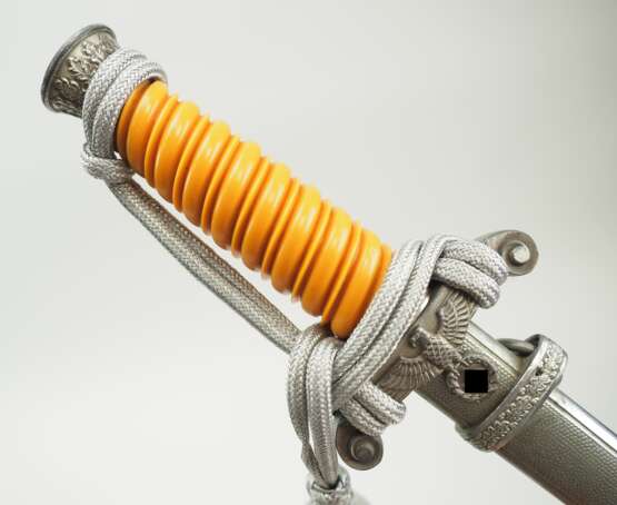 Wehrmacht: Offiziersdolch - Eickhorn Damastklinge. - Foto 1 Wehrmacht: Offiziersdolch - Eickhorn Damastklinge. - Foto 1