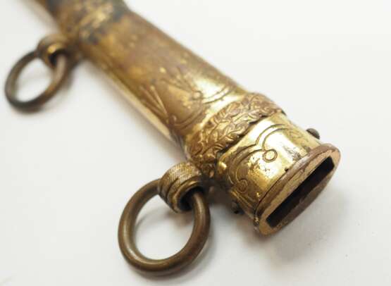 Kriegsmarine: Blitzscheide für Offiziersdolch. - Foto 3