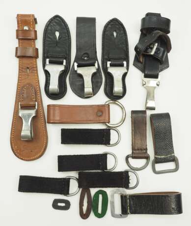 3. Reich: Lot Gehänge und Ersatzteile. - фото 1