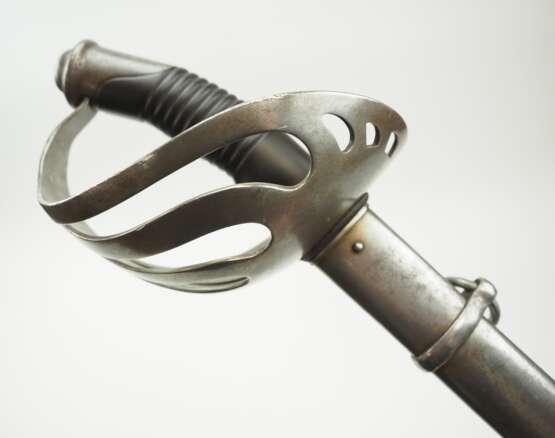 Frankreich: Schwerer Kavallerie-Säbel für die chilenische Armee. - photo 1