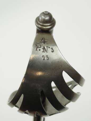 Frankreich: Schwerer Kavallerie-Säbel für die chilenische Armee. - photo 2