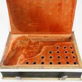 Buch Tresor für einen Revolver - Naamen des Göttlichen Wortes 1735. - фото 1