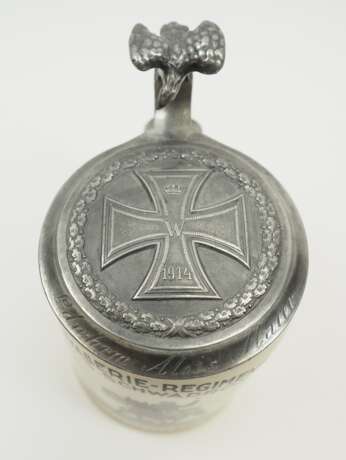 Wehrmacht: Reservistenkrug eines Landwehrmannes der 5. Schwadron Kavallerie-Regiment 17 - Weihnachten 1937. - Foto 2 Wehrmacht: Reservistenkrug eines Landwehrmannes der 5. Schwadron Kavallerie-Regiment 17 - Weihnachten 1937. - Foto 2