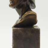 Wehrmacht: Büste eines Soldaten, als Ehrenpreis beim Preissschießen des Haupt-Pferde-Lazarett 5 1942. - photo 3