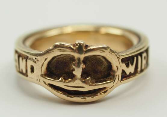 Kriegsmarine: Ring U-Boot- Kriegsabzeichen - GOLD. - photo 1 Kriegsmarine: Ring U-Boot- Kriegsabzeichen - GOLD. - photo 1