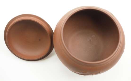 Staatlich Meissen Böttgersteinzeug: Deckelvase Q231. - Foto 5