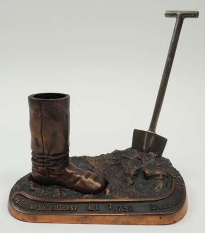 RAD: Tischdekoration Abt. 1/230 Stadtroda. - photo 1 RAD: Tischdekoration Abt. 1/230 Stadtroda. - photo 1