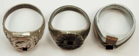 3. Reich: Lot patriotischer Ringe. - photo 2 3. Reich: Lot patriotischer Ringe. - photo 2