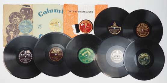 Militärische Schallplatten Sammlung - Teil 1. - фото 1 Militärische Schallplatten Sammlung - Teil 1. - фото 1