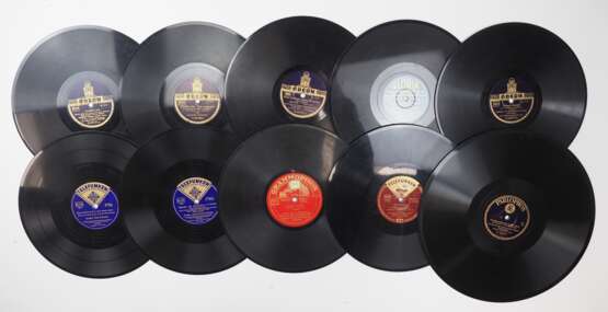 Militärische Schallplatten Sammlung - Teil 2. - фото 1 Militärische Schallplatten Sammlung - Teil 2. - фото 1