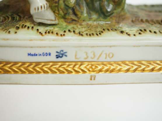 Scheibe-Alsbach: Napoleon und zwei Reiter Porzellanfiguren Lot. - photo 6 Scheibe-Alsbach: Napoleon und zwei Reiter Porzellanfiguren Lot. - photo 6