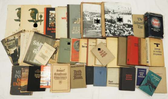Lot Literatur. - Foto 1