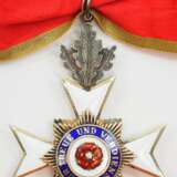 Lippe-Detmold: Fürstlich Lippischer Hausorden, 2. Modell (1890-1924), Ehrenkreuz 2. Klasse mit Eichenlaub. - photo 1