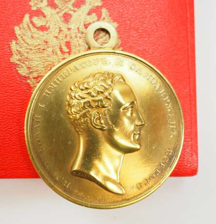 Russland: Große goldene Verdienstmedaille, Nikolaus I., im Etui. - photo 1