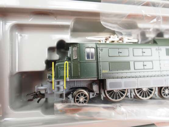 Märklin: HO 37591 Ae 8/14 150 Jahre Schweizerische Bahnen. - photo 2