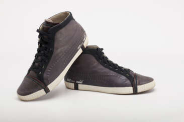 Herren Sneaker "AMQ Trail MID". Alexander McQueen für PUMA, Herzogenaurach Um 2005-2008 