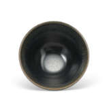 A JIAN BLACK-GLAZED TEA BOWL - photo 2