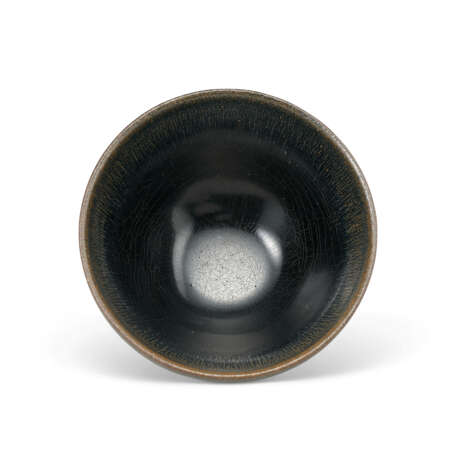 A JIAN BLACK-GLAZED TEA BOWL - photo 2 A JIAN BLACK-GLAZED TEA BOWL - photo 2
