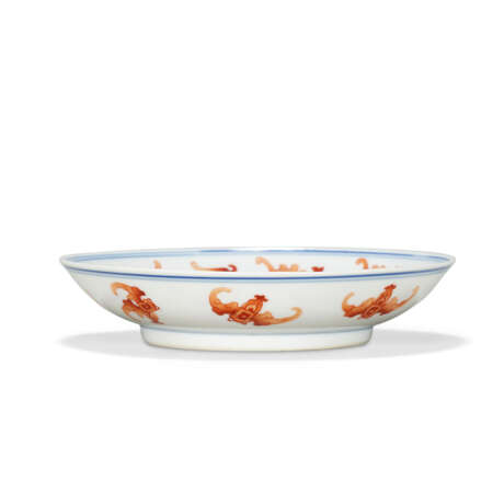 A PAIR OF IRON-RED-DECORATED AND UNDERGLAZE-BLUE 'BATS' DISHES - photo 2 A PAIR OF IRON-RED-DECORATED AND UNDERGLAZE-BLUE 'BATS' DISHES - photo 2