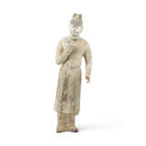 A LARGE GREY POTTERY FIGURE OF A GROOM - photo 1