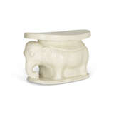 A WHITE-GLAZED ELEPHANT-SHAPED PILLOW - фото 2