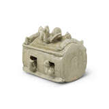 A YUE CELADON MODEL OF A CHICKEN COOP - photo 2