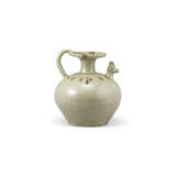 A YUE CELADON IRON-SPOTTED 'CHICKEN-HEAD' EWER - photo 3