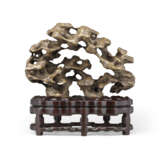 A DARK BEIGE LINGBI SCHOLAR'S ROCK - Foto 1