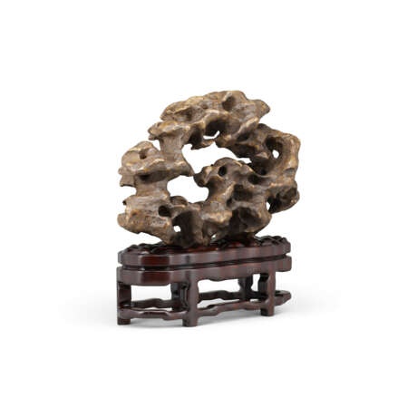 A DARK BEIGE LINGBI SCHOLAR'S ROCK - Foto 4