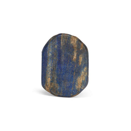 A RARE CARVED LAPIS LAZULI 'THREE FRIENDS OF WINTER' INKSTONE - photo 2 A RARE CARVED LAPIS LAZULI 'THREE FRIENDS OF WINTER' INKSTONE - photo 2