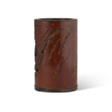 A CARVED BAMBOO 'SCHOLAR AND ATTENDANT' BRUSH POT - photo 4