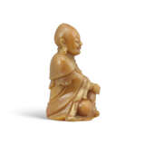 A SOAPSTONE FIGURE OF A LUOHAN - photo 2