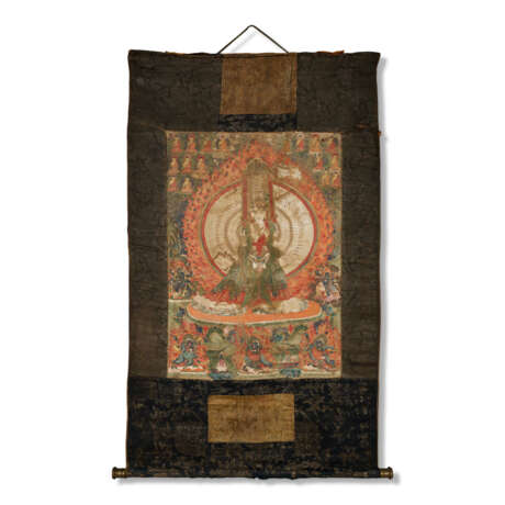 A THANGKA OF USHNISHA SITATAPATRA - Foto 1